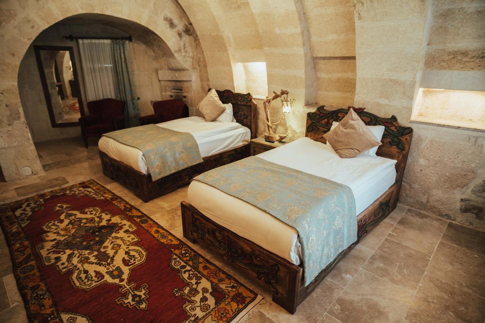 Hu Of Cappadocia - Special Class Uchisar Bilik gambar