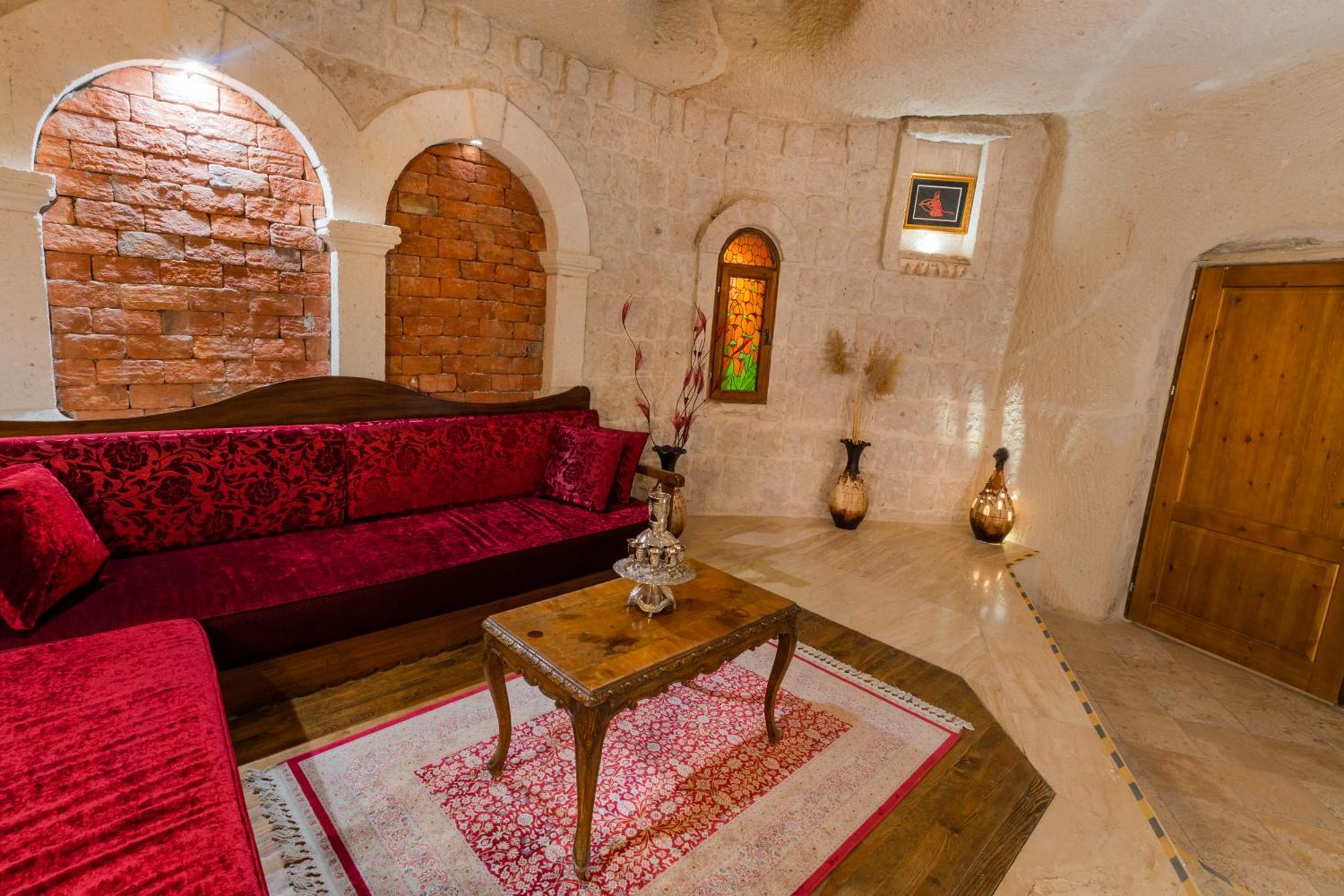 Hu Of Cappadocia - Special Class Uchisar Luaran gambar