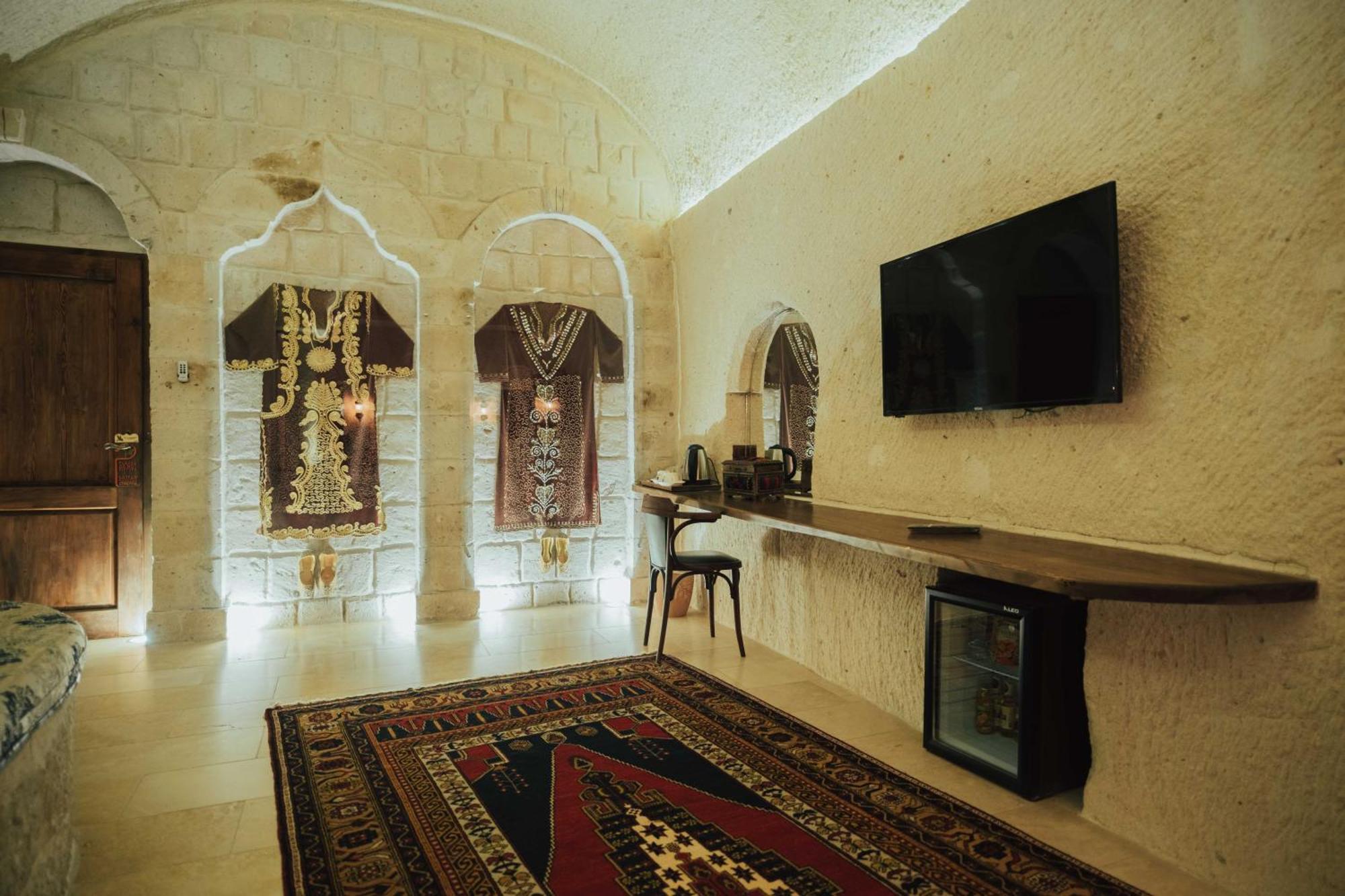 Hu Of Cappadocia - Special Class Uchisar Bilik gambar